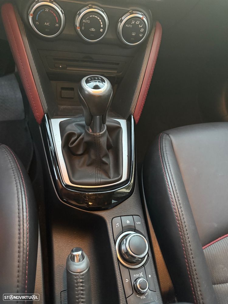 Mazda CX-3 1.5 Sky.Excellence Navi - 14