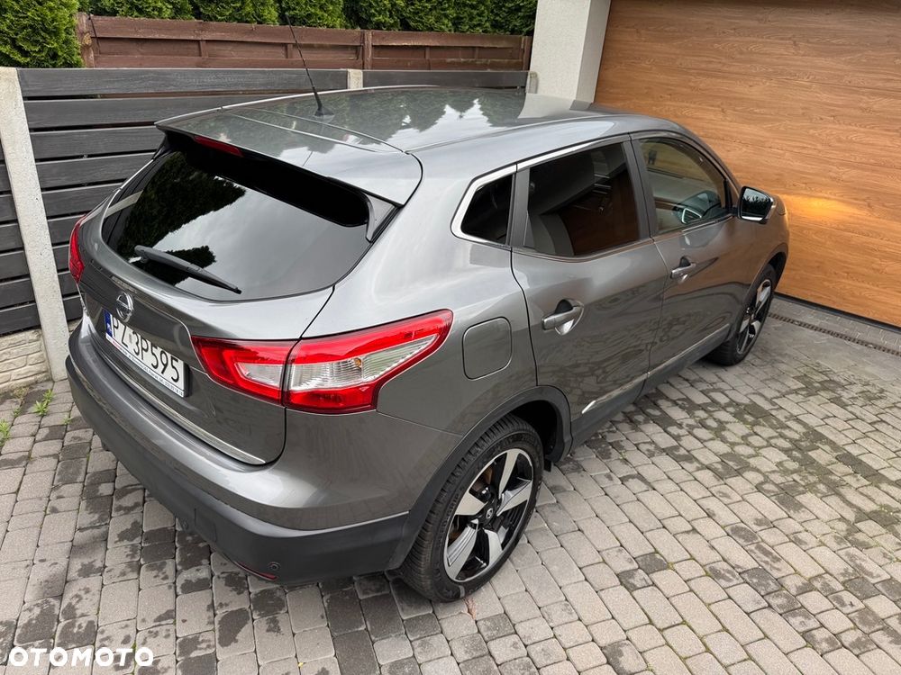 Nissan Qashqai 1.2 DIG-T N-Connecta - 6