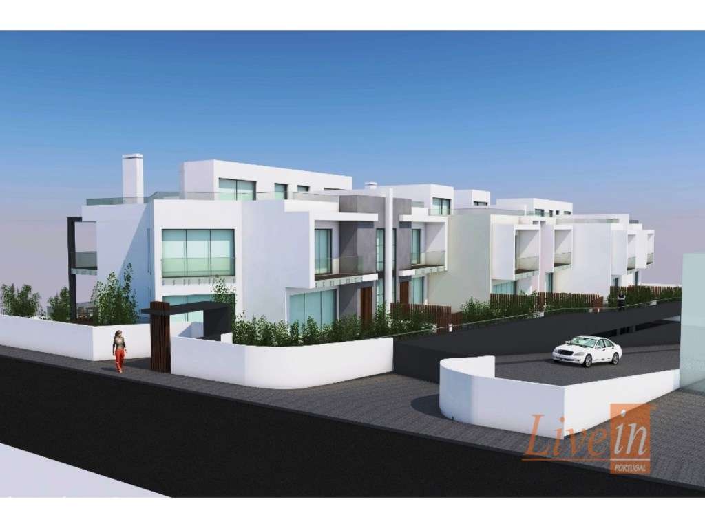 Oportunidade Única - Terreno Urbano de 3.818m² em Torres Vedras no ... - Grande imagem: 2/12