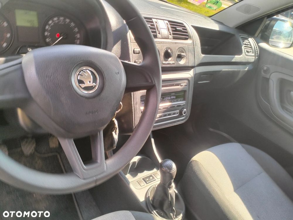 Skoda Fabia 1.2 HTP - 5