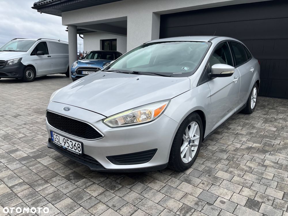 Ford Focus ver-2-0-trend - 5