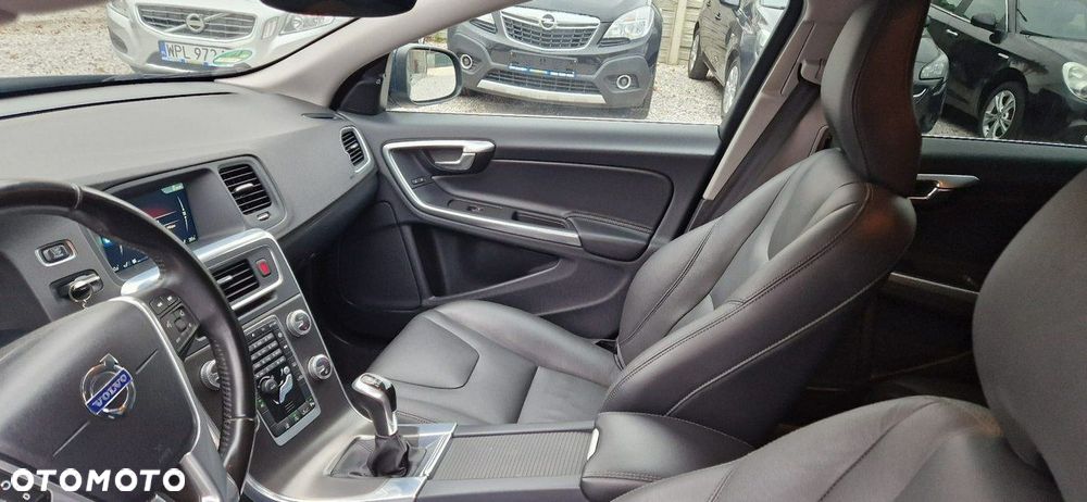 Volvo V60 - 34