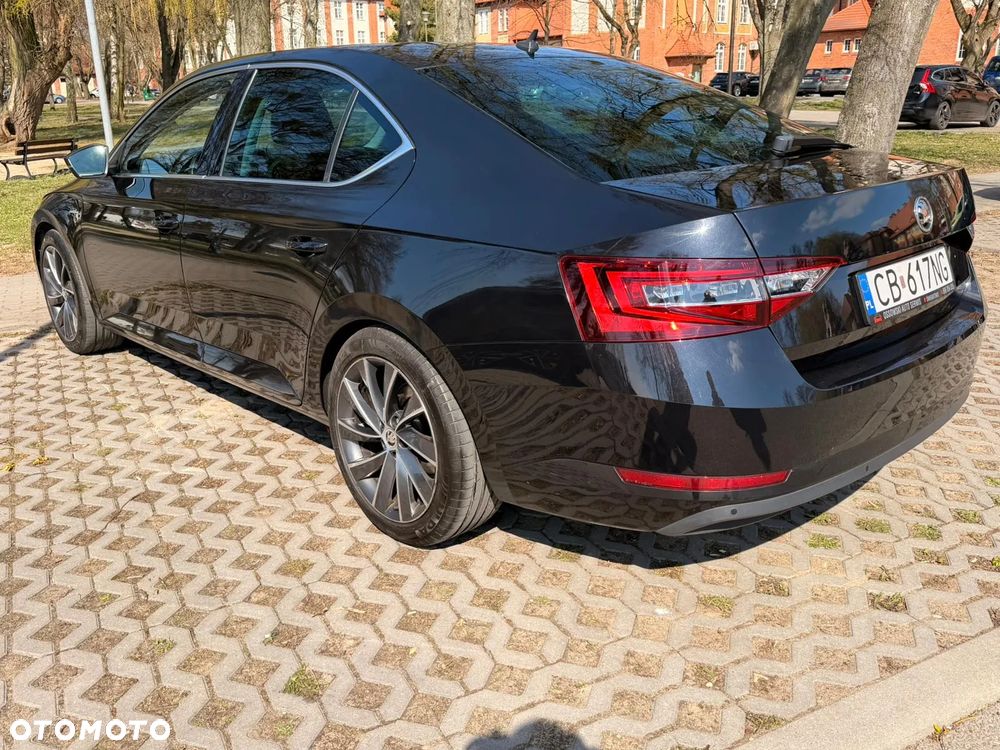 Skoda Superb 2.0 TDI SCR L&K DSG - 3
