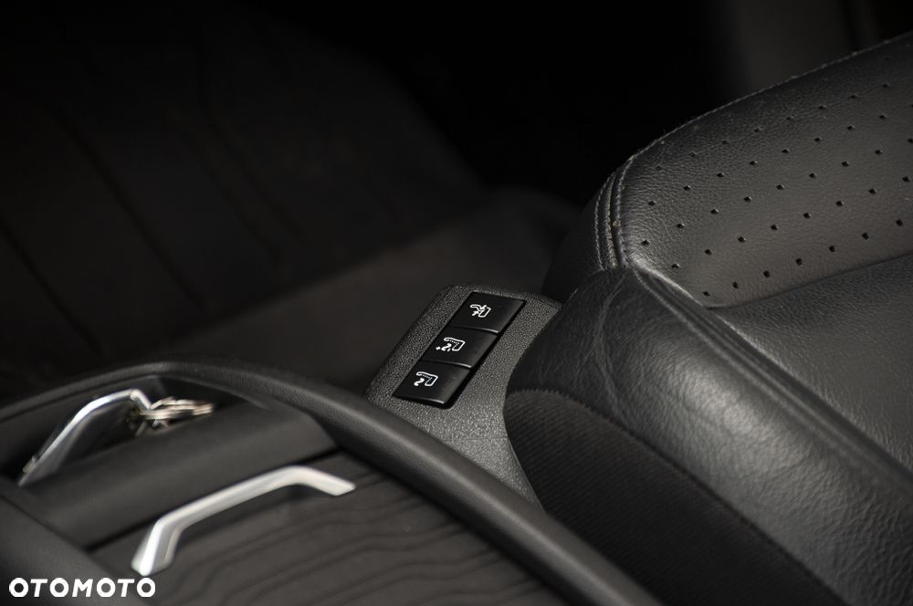 Citroën C4 Grand Picasso 2.0 BlueHDi Exclusive - 18