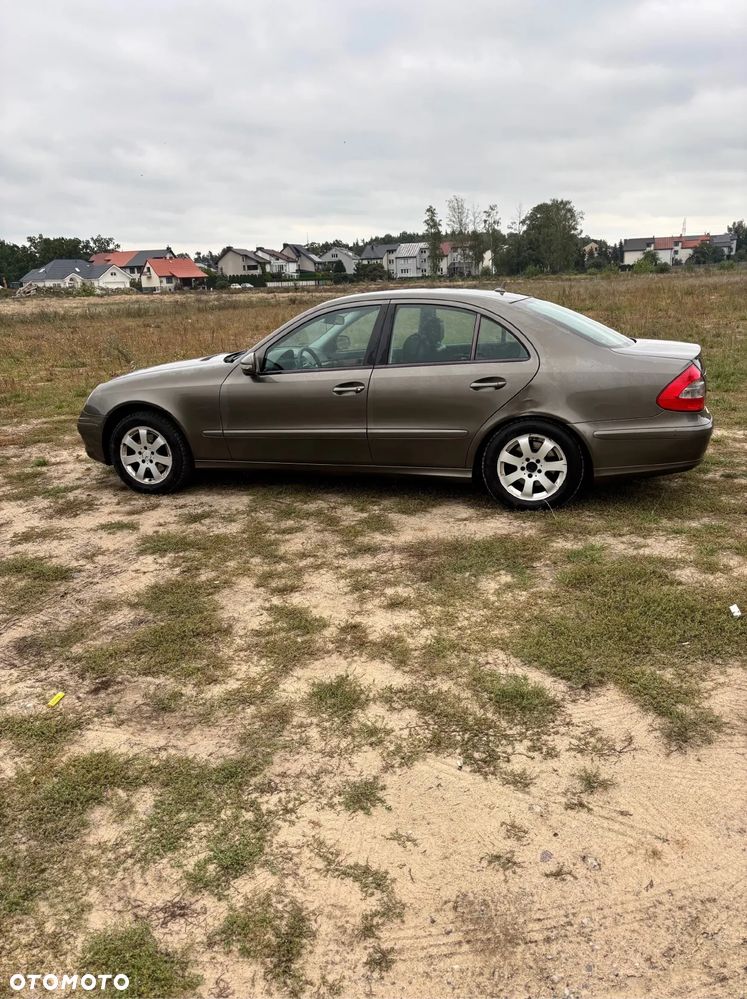 Mercedes-Benz Klasa E - 4