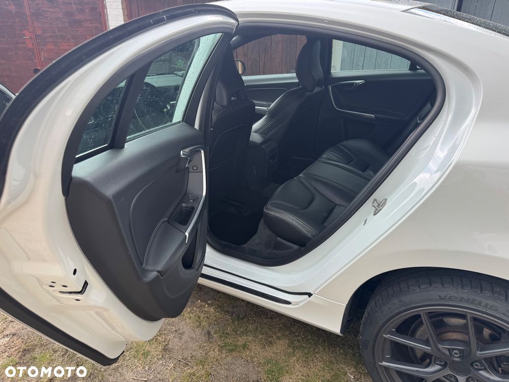 Volvo S60 - 7