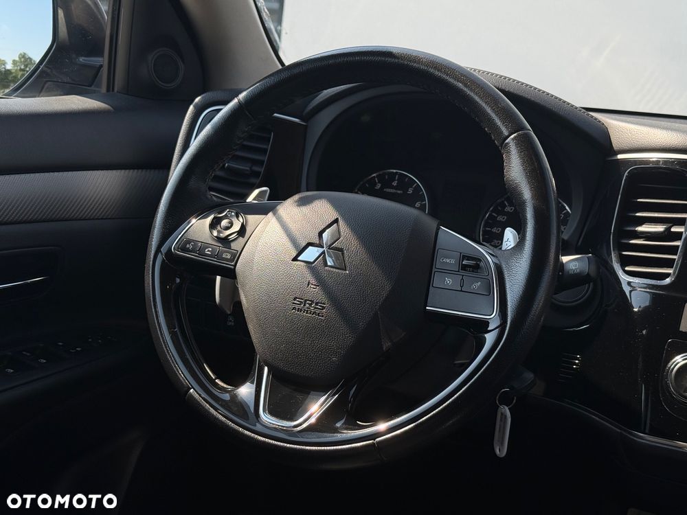 Mitsubishi Outlander 2.0 2WD CVT Active - 10
