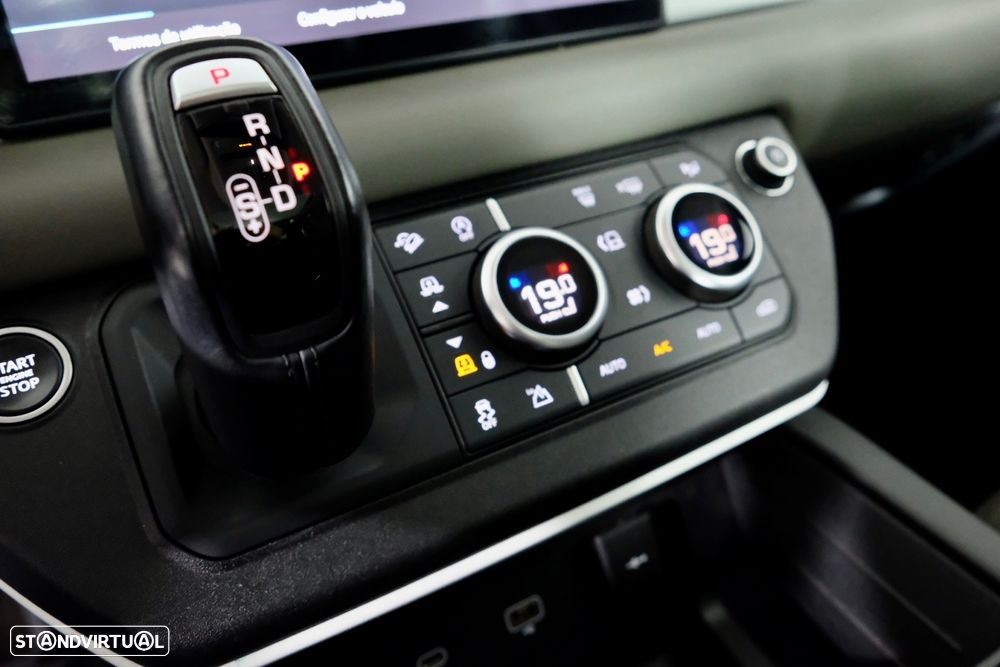 Land Rover Defender 110 P400 HSE - 16