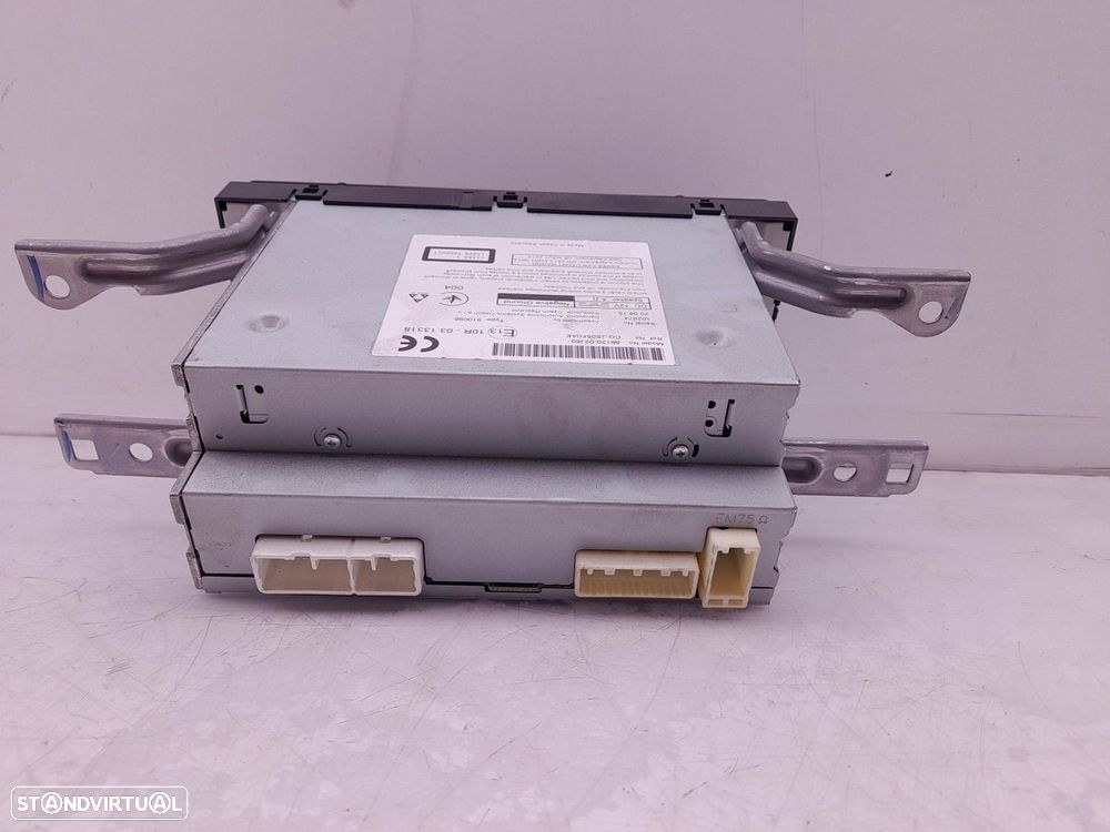 Display / ecrã de informações TOYOTA Auris Touring Sports (_E18_) - 2