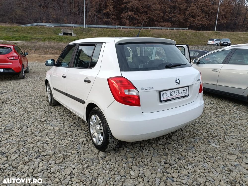 Skoda Fabia 1.2 HTP Active - 13