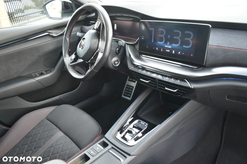 Skoda Octavia 2.0 TDI RS DSG - 6