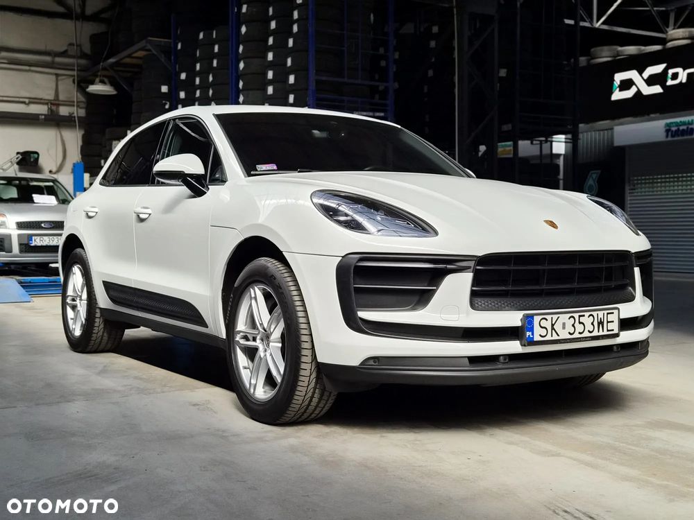 Porsche Macan Standard - 26