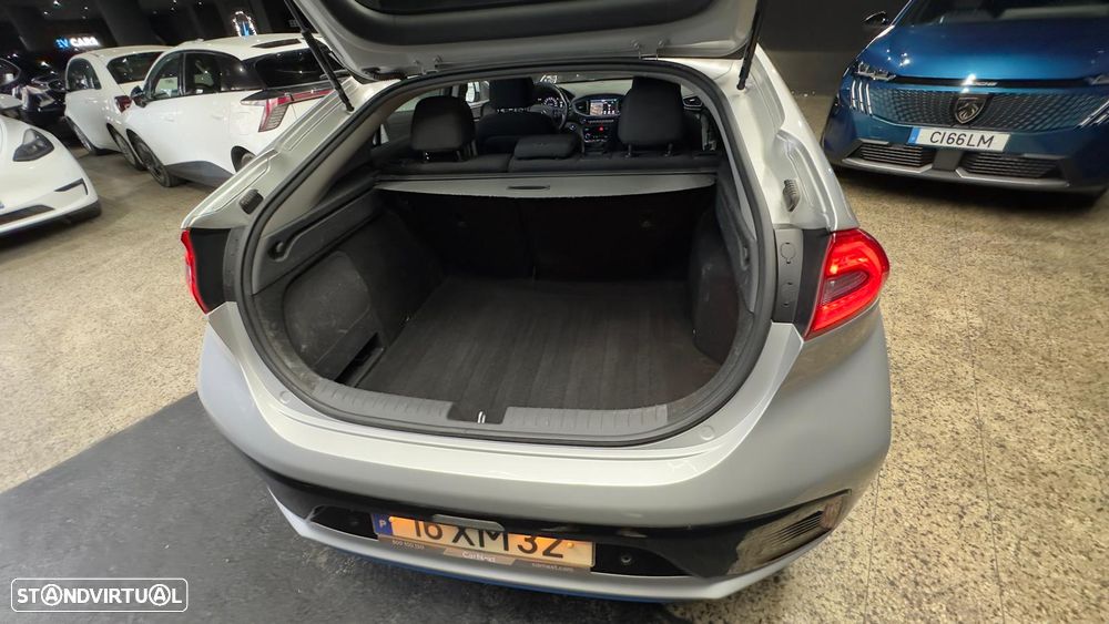 Hyundai Ioniq 1.6 GDI HEV Hybrid Tech - 35