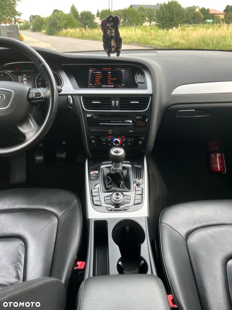 Audi A4 Avant 2.0 TDI - 19