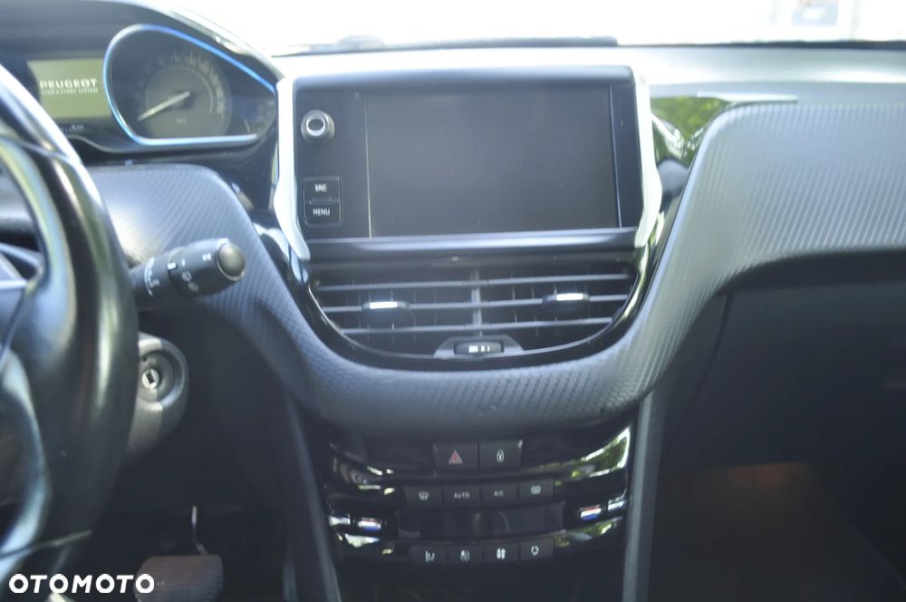 Peugeot 2008 - 23