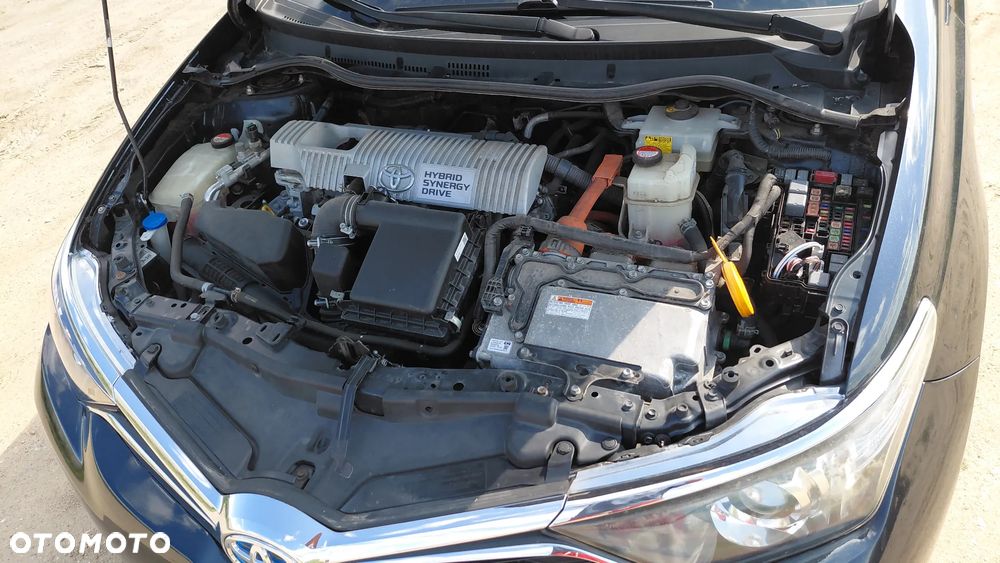 Toyota Auris 1.8 HSD Luna - 14
