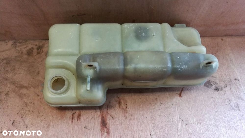 zbiorniczek wyrównawczy wody iveco daily 2.8 99- - 3