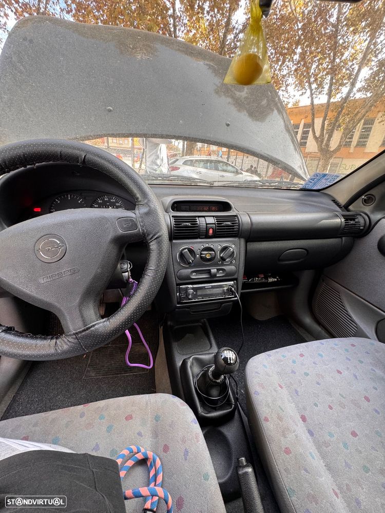 Opel Corsa - 9