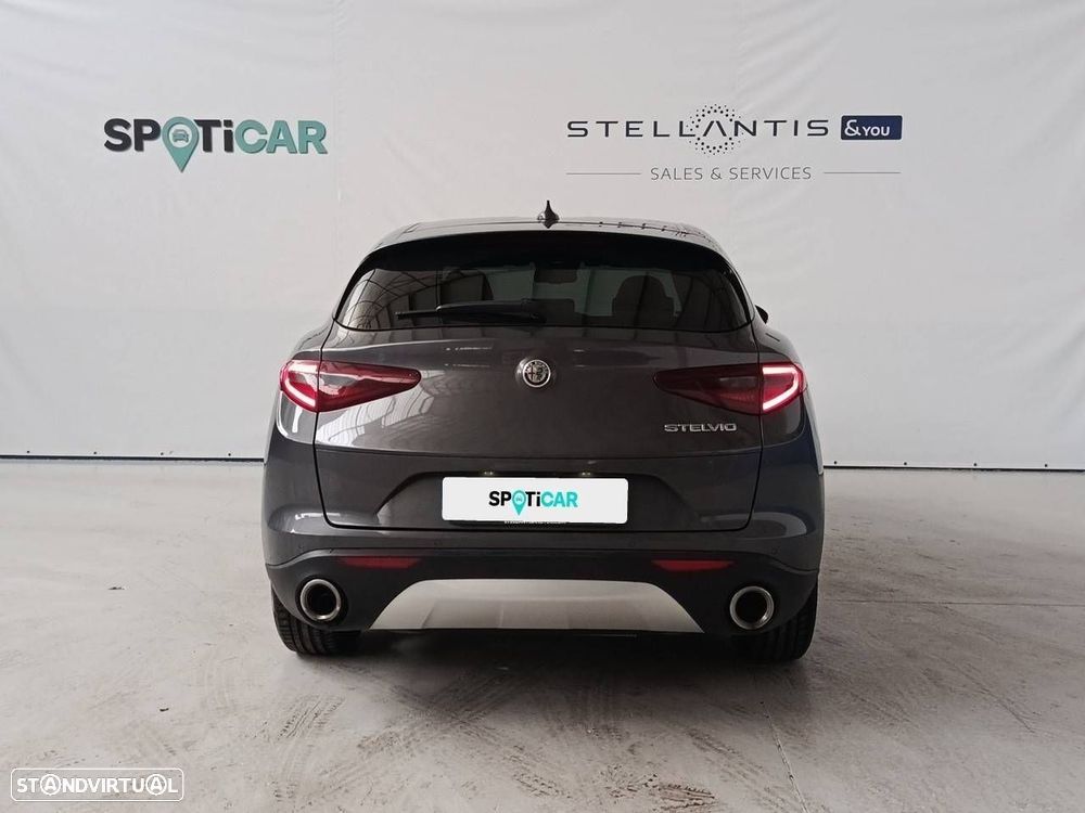 Alfa Romeo Stelvio 2.2 D Super AT8 - 7