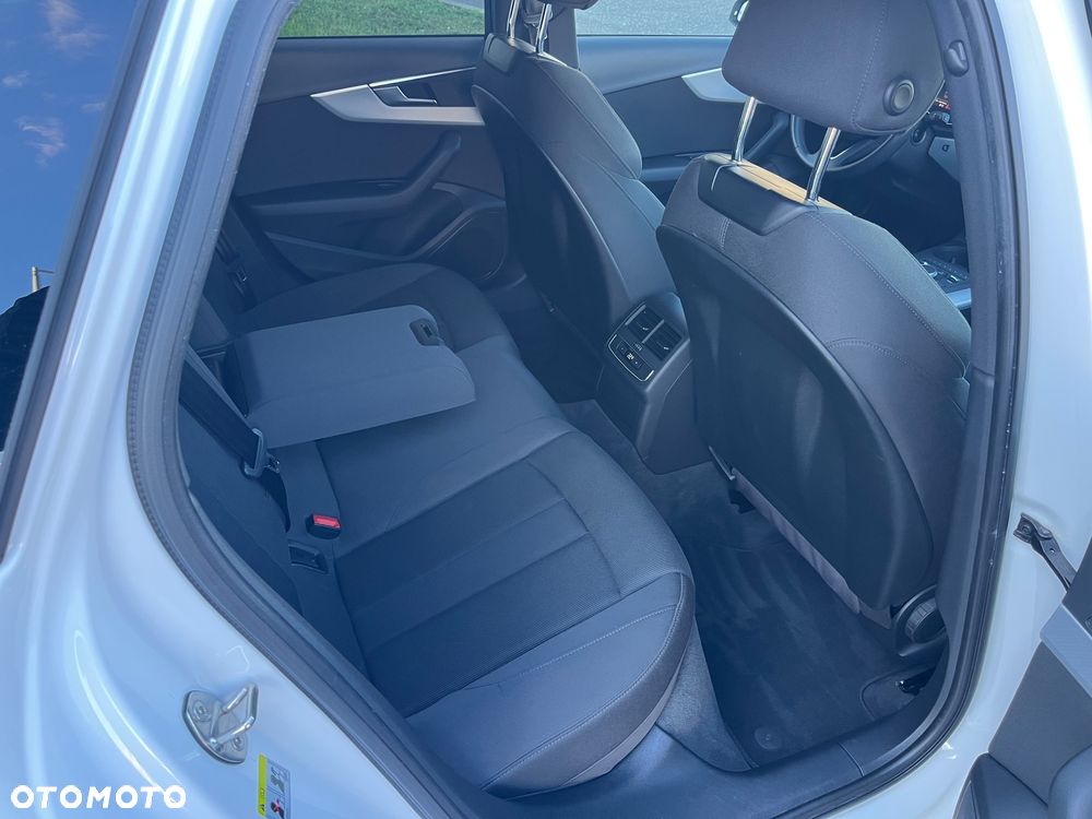 Audi A4 Avant 2.0 TDI S tronic quattro - 21