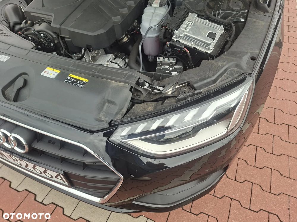 Audi A4 Avant 35 TFSI S tronic S line - 16
