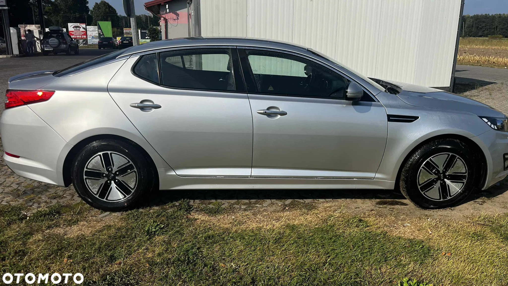Kia Optima 2.0 L - 12