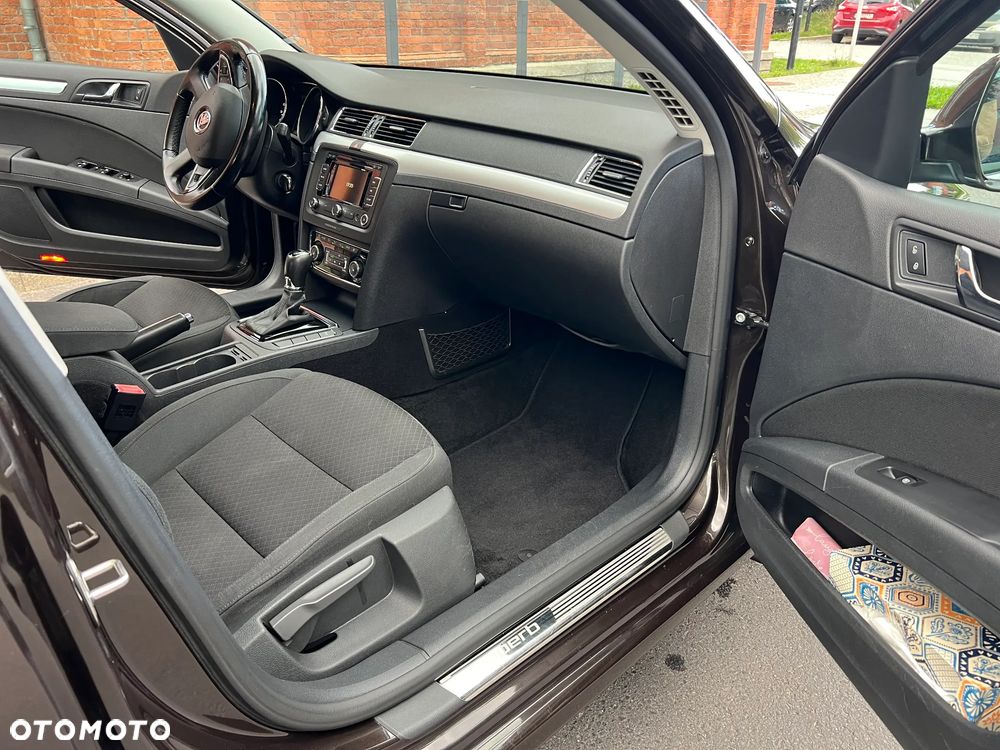 Skoda Superb - 21