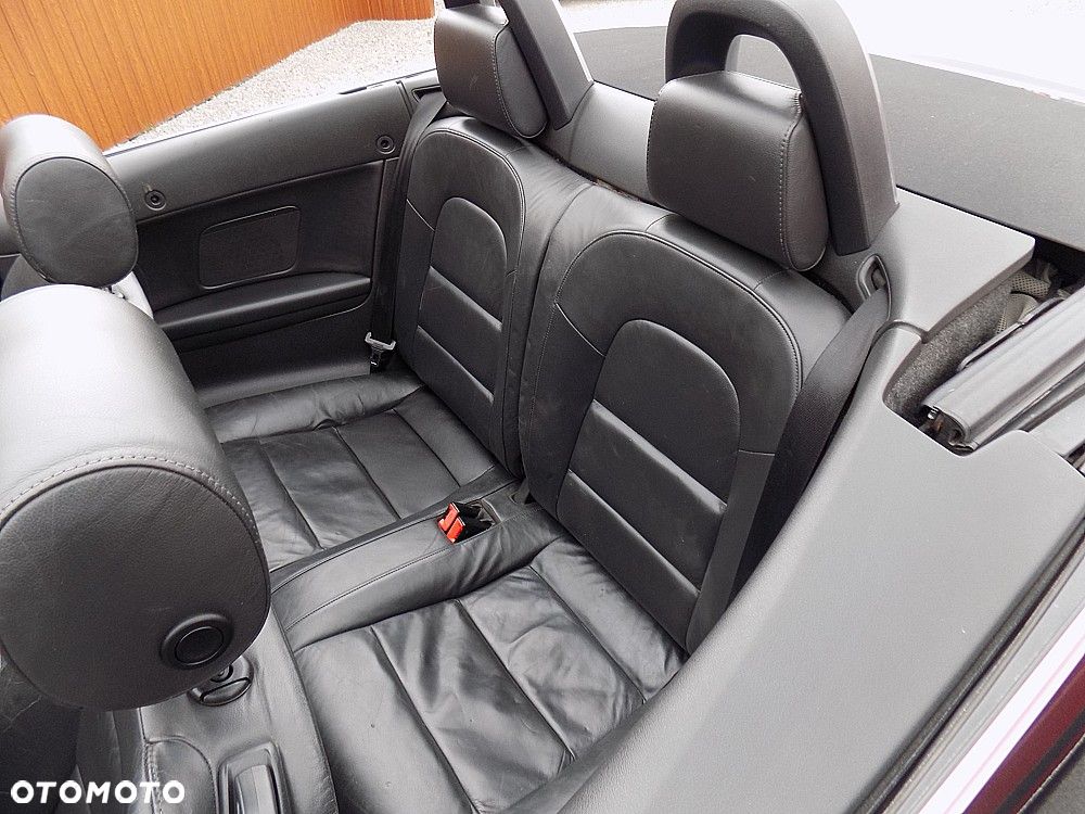 Audi A3 Cabrio 2.0 TDI DPF Attraction - 6