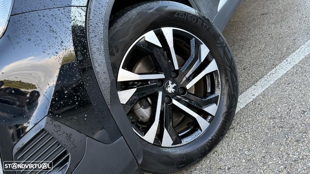 Peugeot e-2008 50 kWh Allure - 10