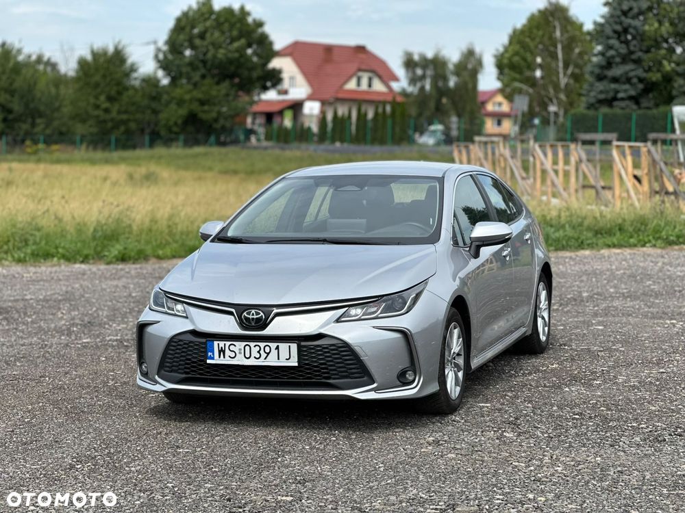 Toyota Corolla - 3