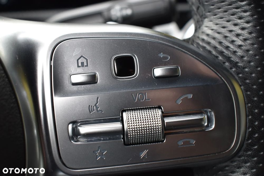 Mercedes-Benz CLA 220 d 8G-DCT AMG Line Advanced Plus - 38