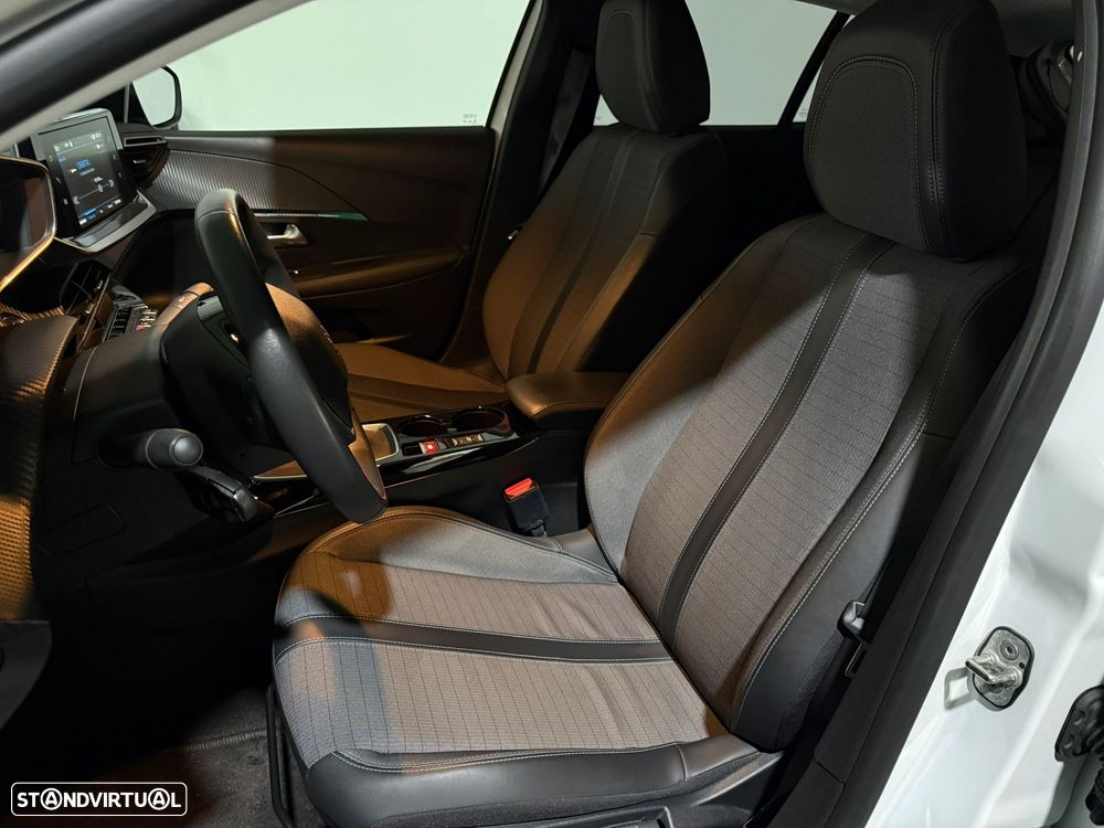 Peugeot 208 1.2 PureTech Allure Pack - 10