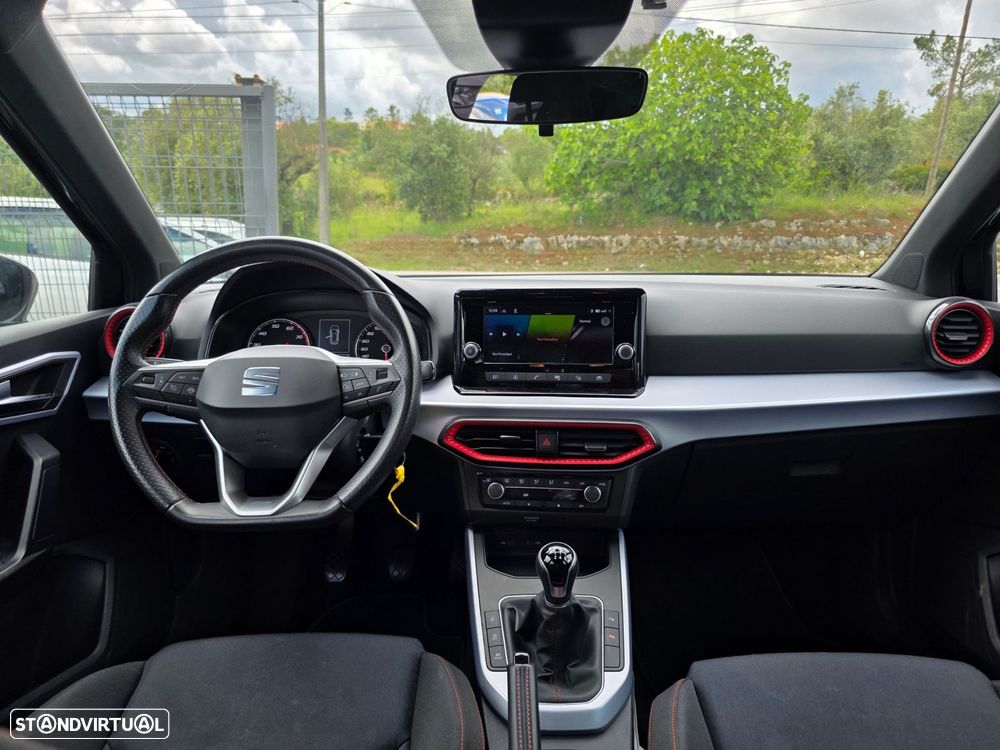SEAT Arona 1.0 TSI FR - 9