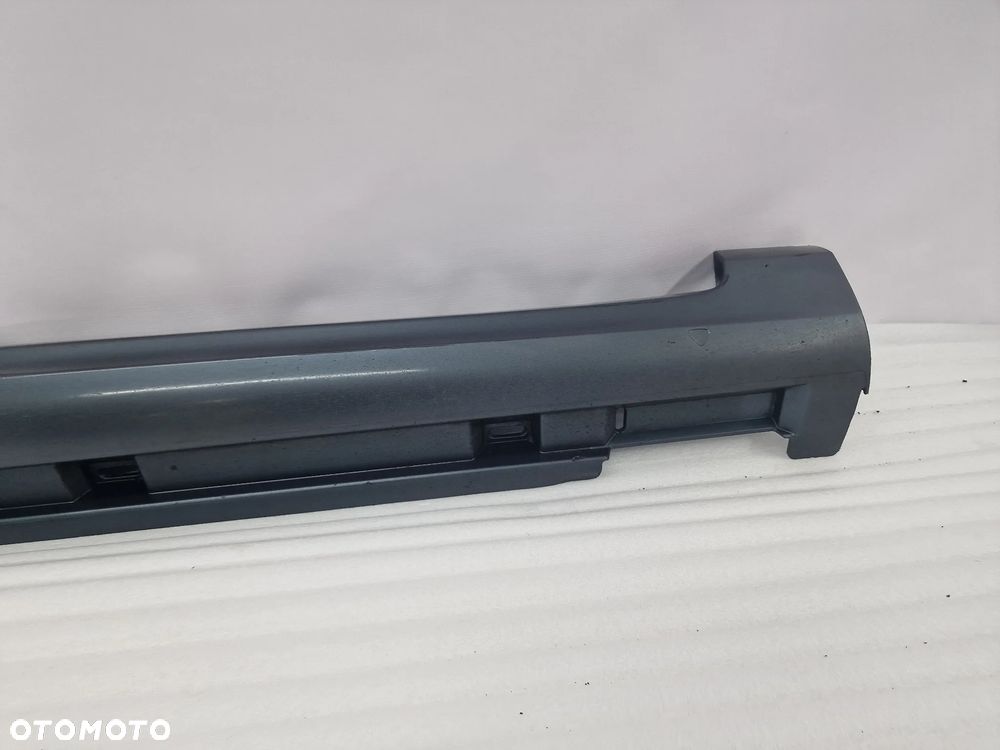 VW PASSAT B7 R-LINE 10- 3AA PRAWA LISTWA PROGOWA / NAKŁADKA PROGU , NR 3AA853856C , NR AUKCJI PR313 - 5