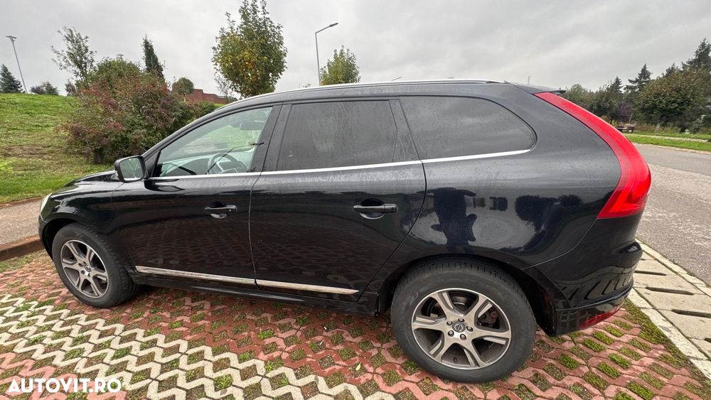 Volvo XC 60 D5 AWD Aut. Summum - 3