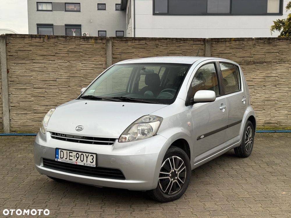 Daihatsu Sirion 1.3 - 3