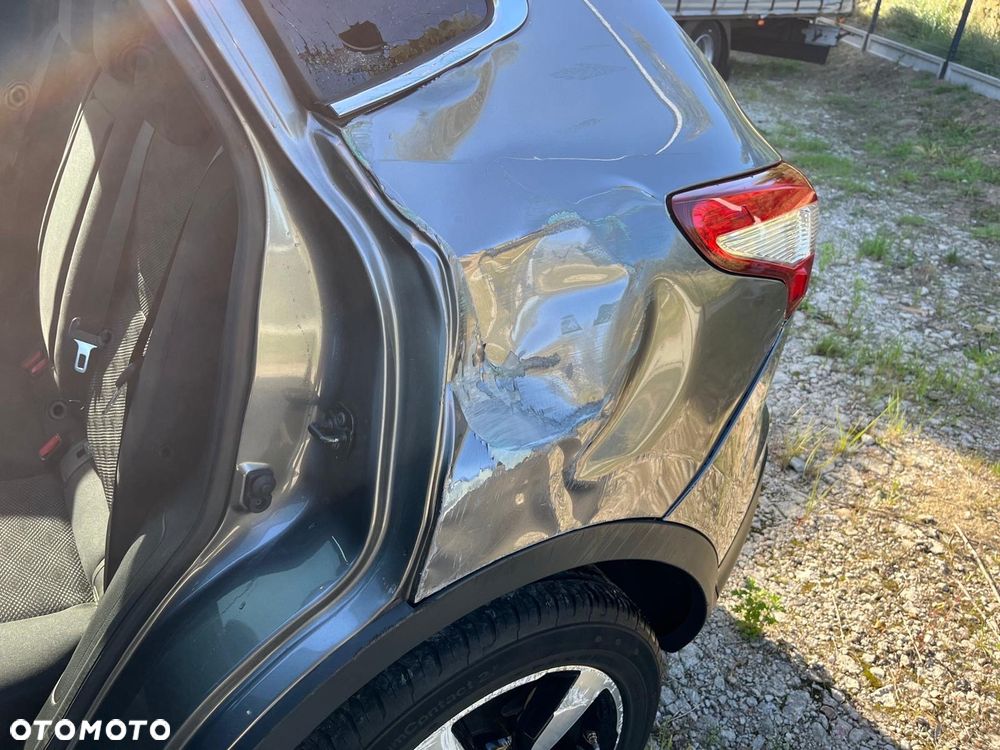 Nissan Qashqai 1.2 DIG-T N-Vision EU6 - 10