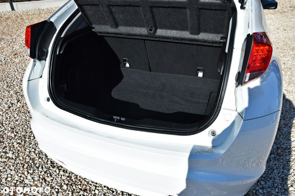 Honda Civic 1.4 i-VTEC Elegance - 9