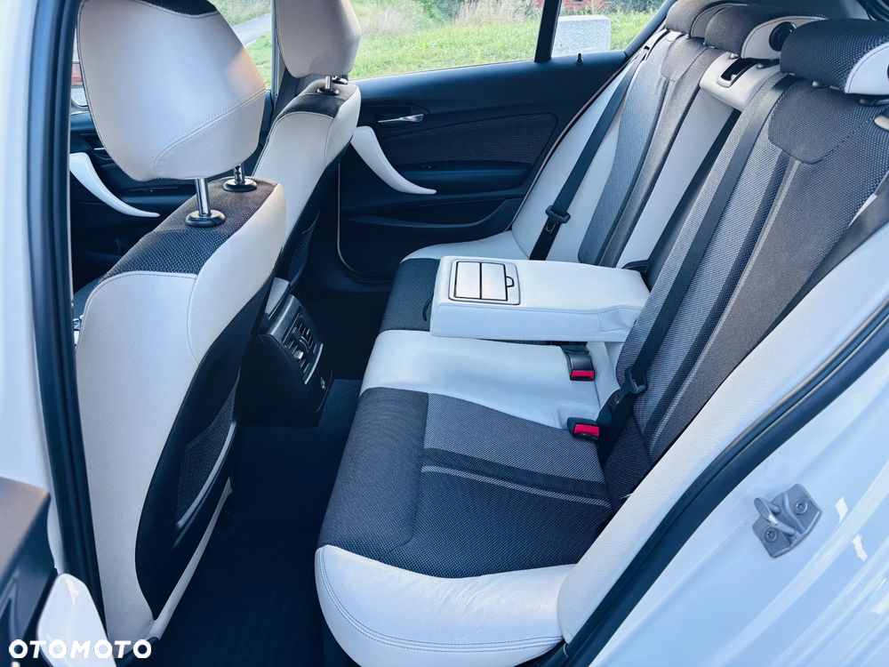 BMW Seria 1 118i Urban Line - 15