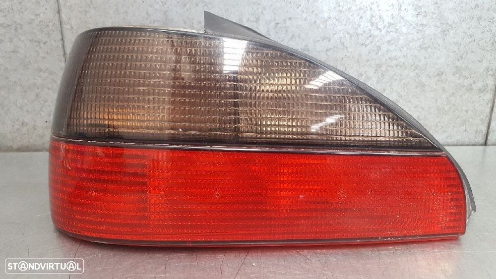 FAROLIM TRASEIRO ESQUERDO PEUGEOT 306 1997 -6350H8 - 4