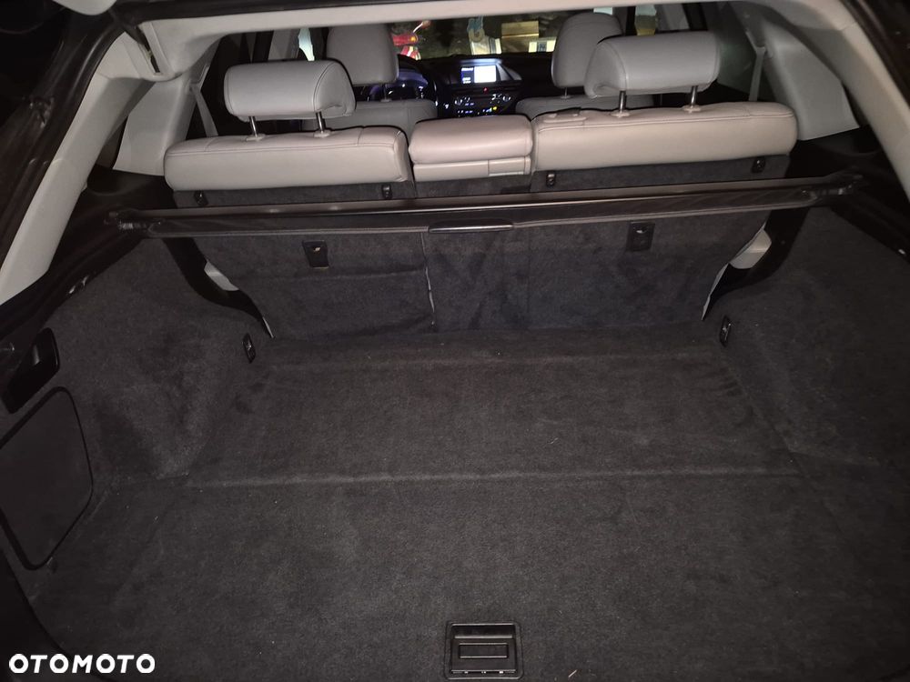 Lexus RX 450h Prestige - 14