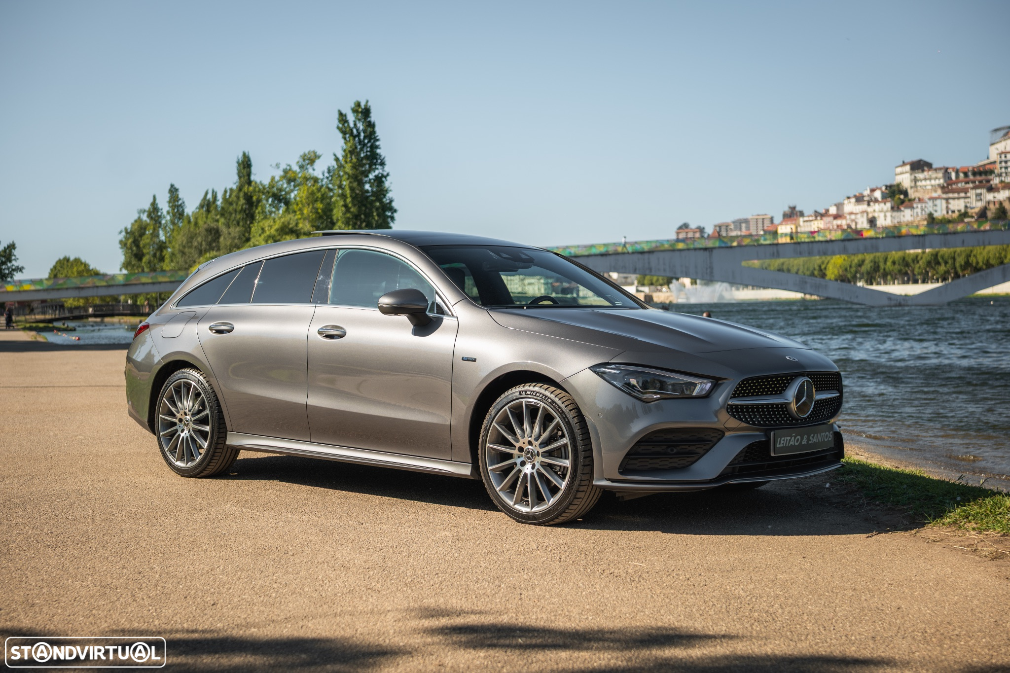 Mercedes-Benz CLA 250 e Shooting Brake 8G-DCT AMG Line Advanced Plus - 13