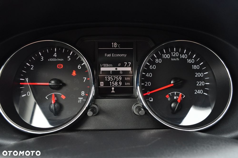 Nissan Qashqai+2 1.6 360 - 13