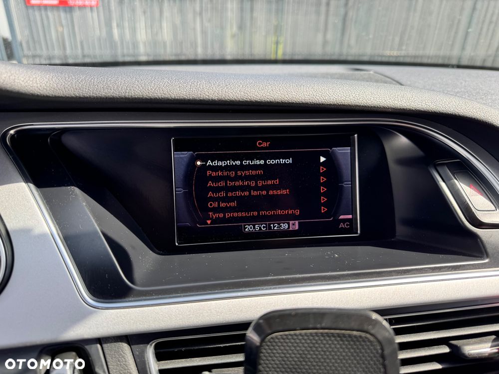 Audi A4 Avant 2.0 TDI DPF clean diesel multitronic Ambiente - 14