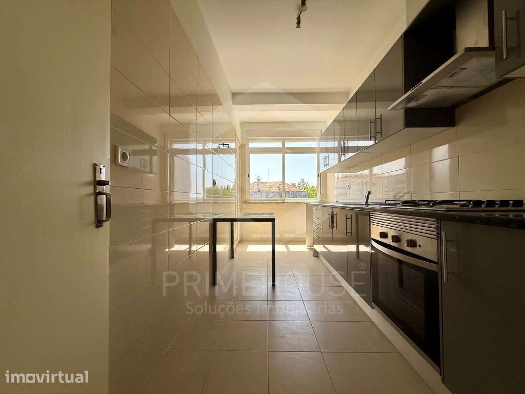 Apartamento T2 para arrendar em Cruz de Pau, Amora - Grande imagem: 4/31