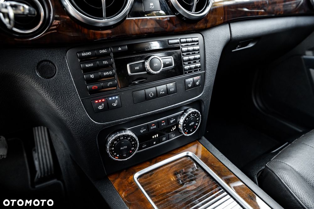 Mercedes-Benz GLK 250 BlueTEC 4Matic 7G-TRONIC - 32