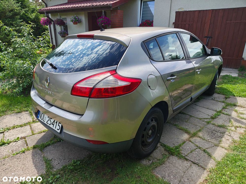 Renault Megane 1.6 16V Dynamique - 6