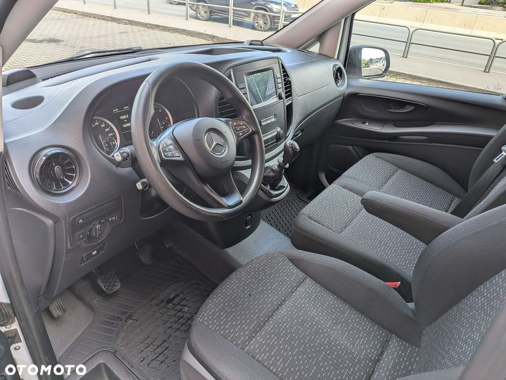 Mercedes-Benz Vito - 10