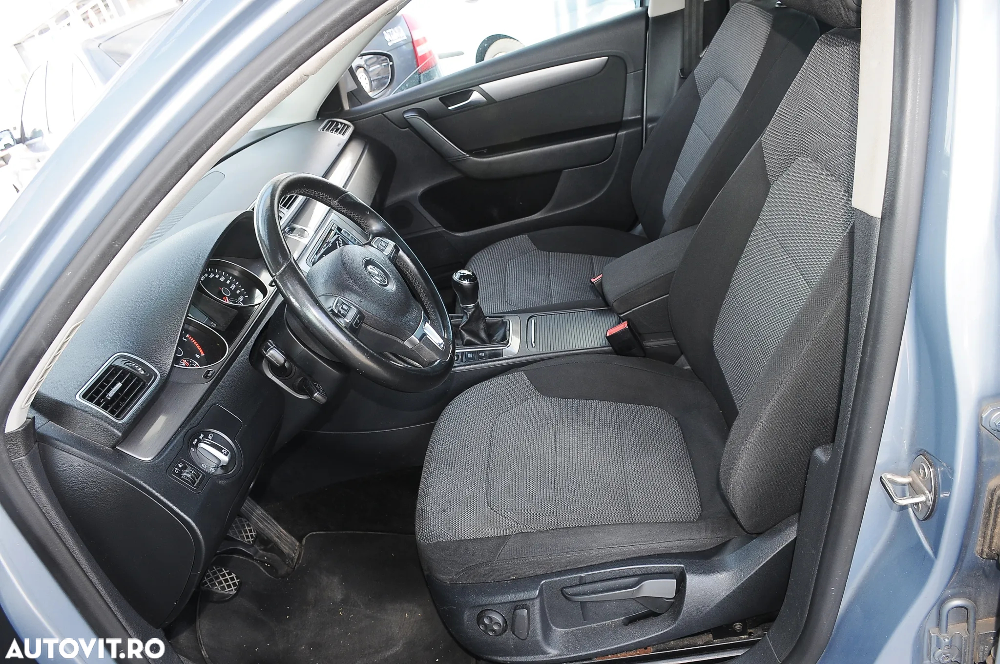 Volkswagen Passat Variant 1.6 TDI BlueMotion - 5