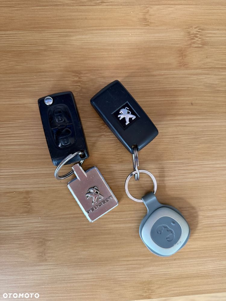 Peugeot 5008 2.0 HDi Allure 7os - 10